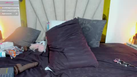 vahioleth  online show from 12-03-24, 06:04