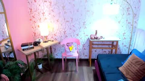 Vaiolet Harris online show from 07-26-26, 11:39