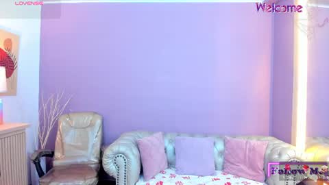 Vaiolet Harris online show from 07-28-26, 11:50
