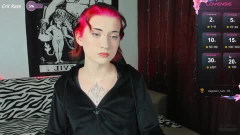 Snapshot of vailyreb chatting on 12-01-24, 08:42 Marin online show from 12-01-24, 08:42