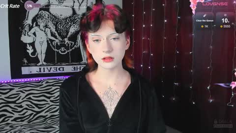 Snapshot of vailyreb chatting on 01-15-25, 03:50 Marin online show from 01-15-25, 03:50