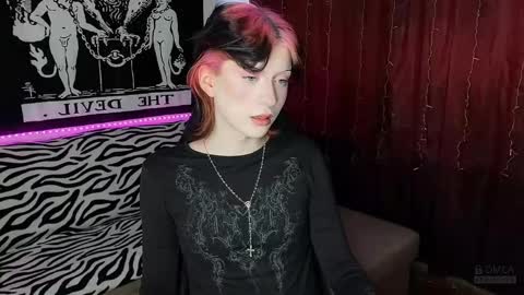 Snapshot of vailyreb chatting on 02-21-25, 11:22 Marin online show from 02-21-25, 11:22