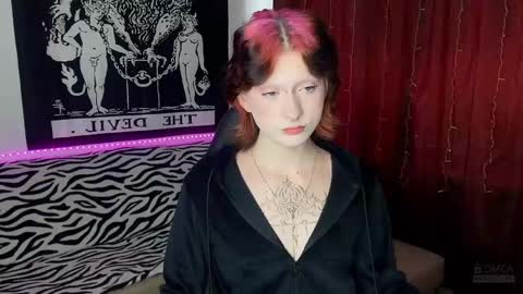 Snapshot of vailyreb chatting on 02-22-25, 10:18 Marin online show from 02-22-25, 10:18