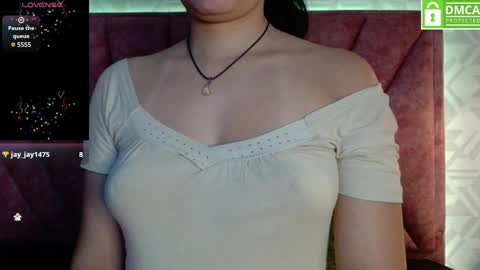 Snapshot of vainilla_cam chatting on 01-31-25, 02:26 Vainilla online show from 01-31-25, 02:26