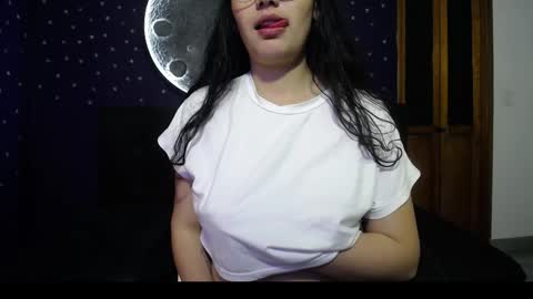 Vainilla online show from 12-18-25, 02:06