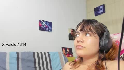 Snapshot of vaioletuwu chatting on 02-10-25, 06:42 Vaiolet1314 online show from 02-10-25, 06:42