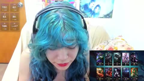 Snapshot of vaioletuwu chatting on 10-07-25, 02:53 Vaiolet1314 online show from 10-07-25, 02:53