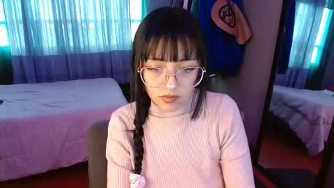 valentina online show from 11-18-25, 02:21
