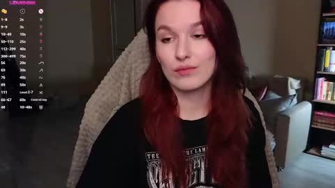 Snapshot of val_manson chatting on 11-23-25, 08:08 Val online show from 11-23-25, 08:08