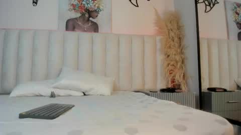 Snapshot of val_oconner chatting on 09-26-25, 10:47 val_oconner online show from 09-26-25, 10:47