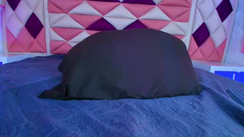 Valentina online show from 10-10-25, 07:24