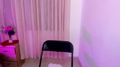 HI IM NEW online show from 09-09-25, 02:16