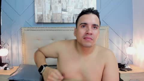 Snapshot of vale_n_matt chatting on 12-06-24, 03:41 Samantha y Matt online show from 12-06-24, 03:41