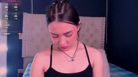 Snapshot of valen_thompson chatting on 01-04-25, 12:27 IG-valen mendoza99 twitter valenthompson99 online show from 01-04-25, 12:27