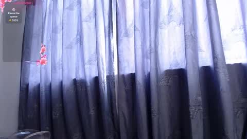 IG-valen mendoza99  twitter valenthompson99 online show from 02-06-26, 05:38