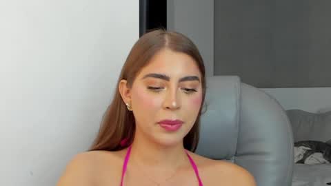 Snapshot of valenjonex chatting on 02-01-25, 10:13 Angela online show from 02-01-25, 10:13