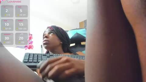 valenrs online show from 07-18-26, 06:12