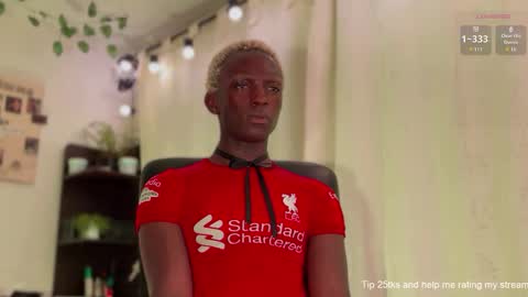   Valentin  independent Cam Boy     online show from 01-11-25, 01:37