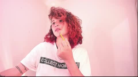 Valentina online show from 02-25-25, 05:52