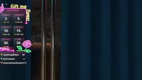 Valentia online show from 10-08-25, 01:58