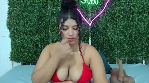 Valentina online show from 11-21-25, 11:14