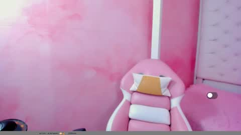 VALENTINA  online show from 07-20-26, 01:31