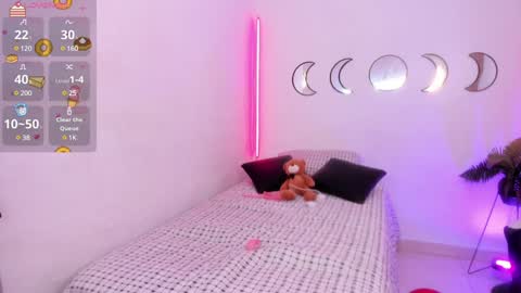 VALENTINA GAVIRIA online show from 12-05-24, 05:26