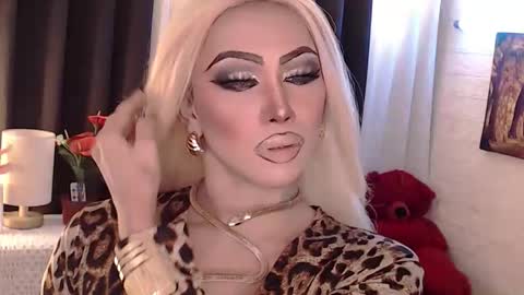 Amanda online show from 10-13-25, 03:17