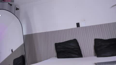 Valentina online show from 04-20-26, 07:26