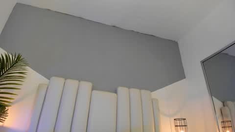 VALENTINA  online show from 12-31-24, 05:00