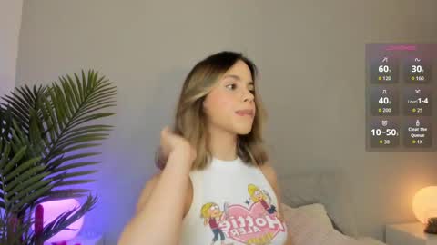 VALENTINA  online show from 09-23-25, 01:08