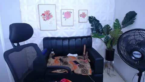 Valentina  online show from 02-24-26, 10:08