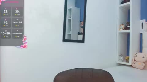 valentina_princess_ online show from 02-19-25, 05:49