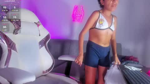 VALENTINA online show from 01-16-25, 09:51