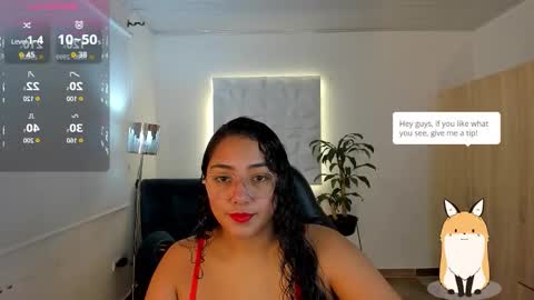 Snapshot of valentina_xx69 chatting on 09-20-25, 12:06 Valentina online show from 09-20-25, 12:06