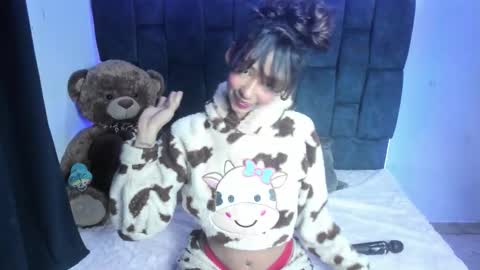 Snapshot of valentinaklean1 chatting on 03-07-26, 06:32 valentinaklean1 online show from 03-07-26, 06:32