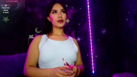 valentinarojass_ online show from 04-15-26, 02:57