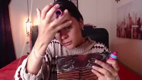 V A L E N T I N I online show from 09-15-25, 01:44