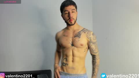 valentino online show from 12-02-24, 12:09