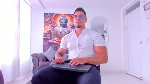    online show from 12-19-24, 07:51