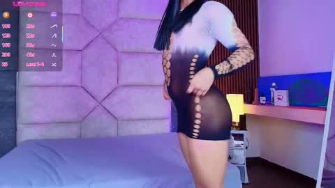 valentino moon online show from 12-05-25, 02:53