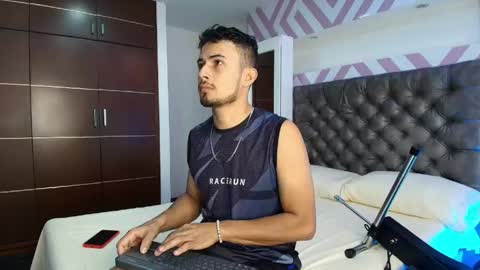  Valentinos  online show from 03-18-26, 09:07