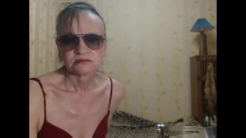 Snapshot of valenttijm3851 chatting on 03-30-26, 03:35 valentijm online show from 03-30-26, 03:35