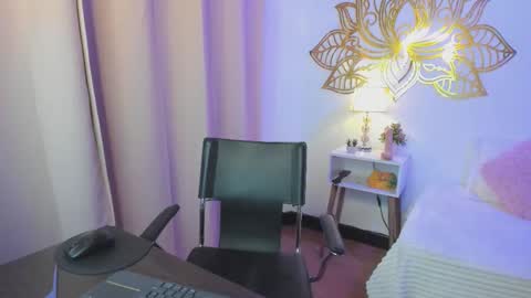 Valery And Daniel online show from 10-10-25, 12:42