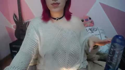 Snapshot of valeri_cove chatting on 03-07-25, 08:02 Valeri Cove online show from 03-07-25, 08:02