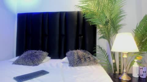 valeri_tafur online show from 10-25-25, 11:07