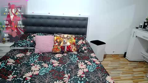 Snapshot of valeria_and_katy chatting on 12-20-24, 10:11 valeria 24 online show from 12-20-24, 10:11