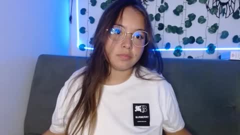 valeria online show from 12-12-24, 04:04