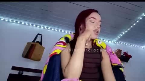 valeria_rios22 online show from 04-06-26, 07:20