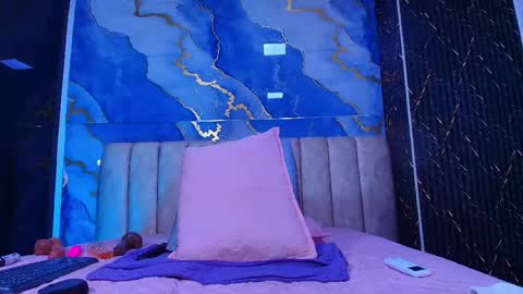 Valeria online show from 04-24-26, 07:27